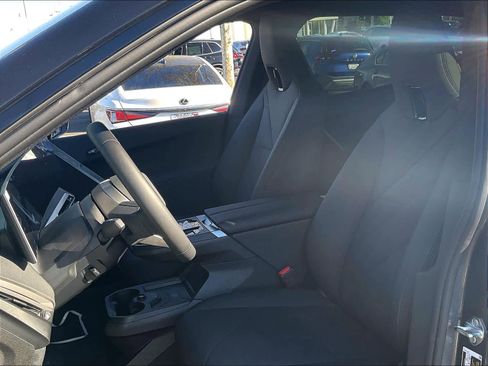 Used 2025 BMW iX xDrive50 w/ Sport Package image 27