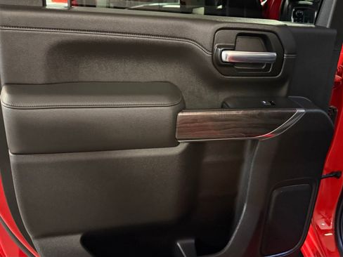 Used 2020 Chevrolet Silverado 2500 LTZ w/ LTZ Convenience Package image 34