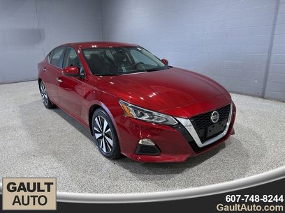 Used 2022 Nissan Altima 2.5 SV