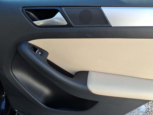 Used 2014 Volkswagen Jetta SE image 10