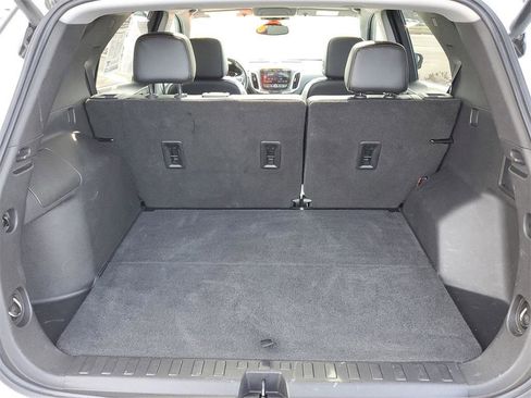 Used 2022 Chevrolet Equinox Premier image 32