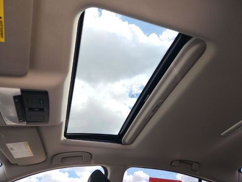 Certified 2023 Nissan Altima 2.5 SV w/ SV Premium Package image 16