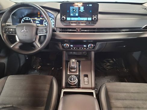 Used 2024 Mitsubishi Outlander SE AWD/4WD image 23
