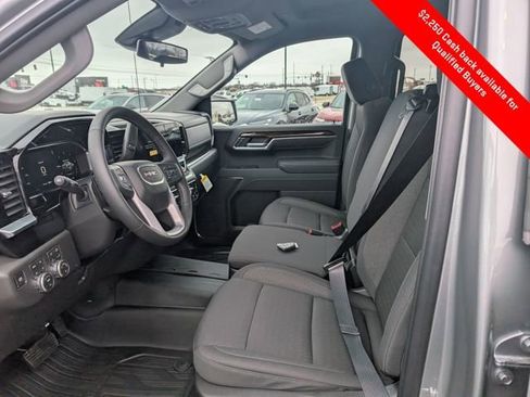 New 2026 GMC Sierra 1500 SLE image 14