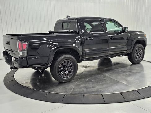 Used 2023 Toyota Tacoma Limited w/ Nightshade Package AWD/4WD image 5