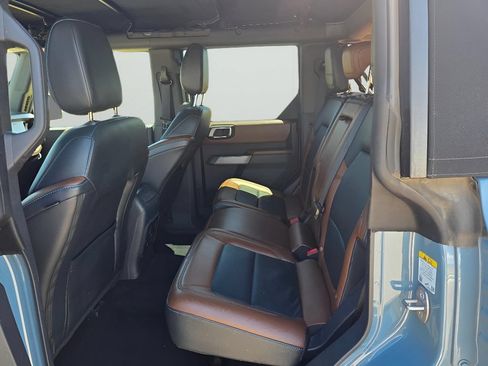 Used 2022 Ford Bronco Outer Banks AWD/4WD image 11
