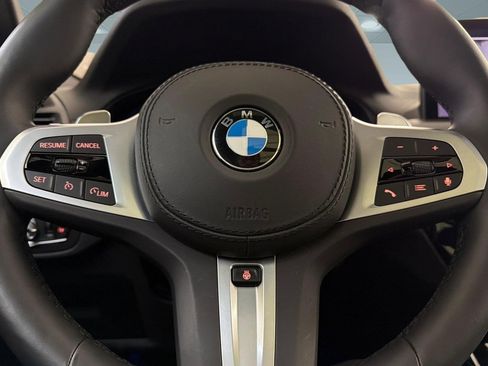 Used 2023 BMW X4 xDrive30i w/ M Sport Package AWD/4WD image 18