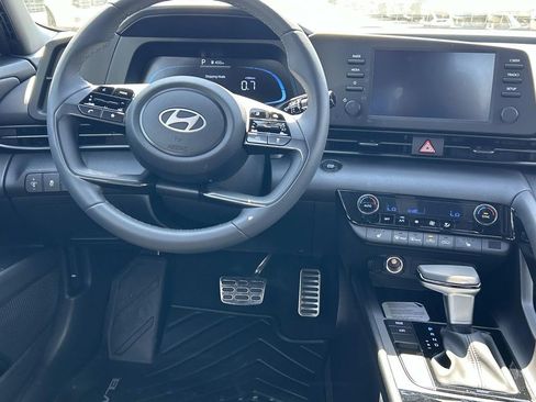 New 2026 Hyundai Elantra SEL Sport image 21
