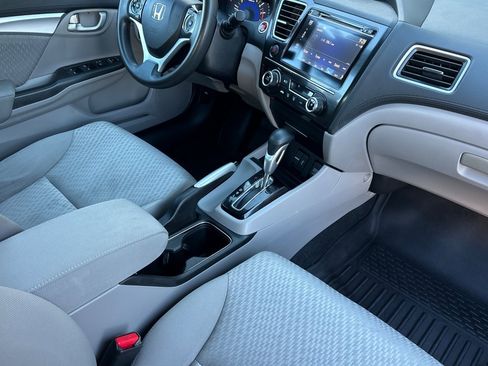 Used 2015 Honda Civic EX image 16