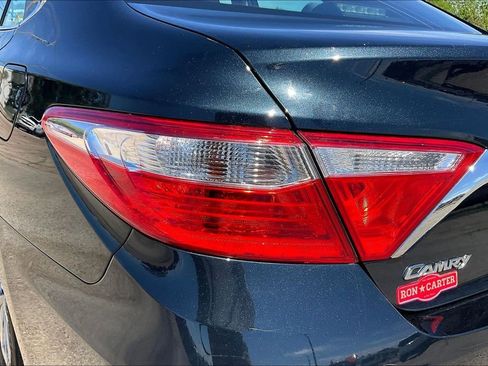 Used 2017 Toyota Camry LE image 20