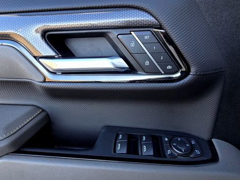 Used 2026 Chevrolet Silverado 1500 ZR2 image 26