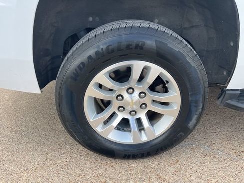 Used 2020 Chevrolet Tahoe LT RWD image 7