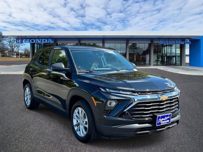 Used 2024 Chevrolet TrailBlazer LS w/ LS Convenience Package