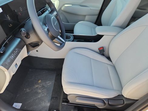 Used 2026 Hyundai Kona SE AWD/4WD image 10