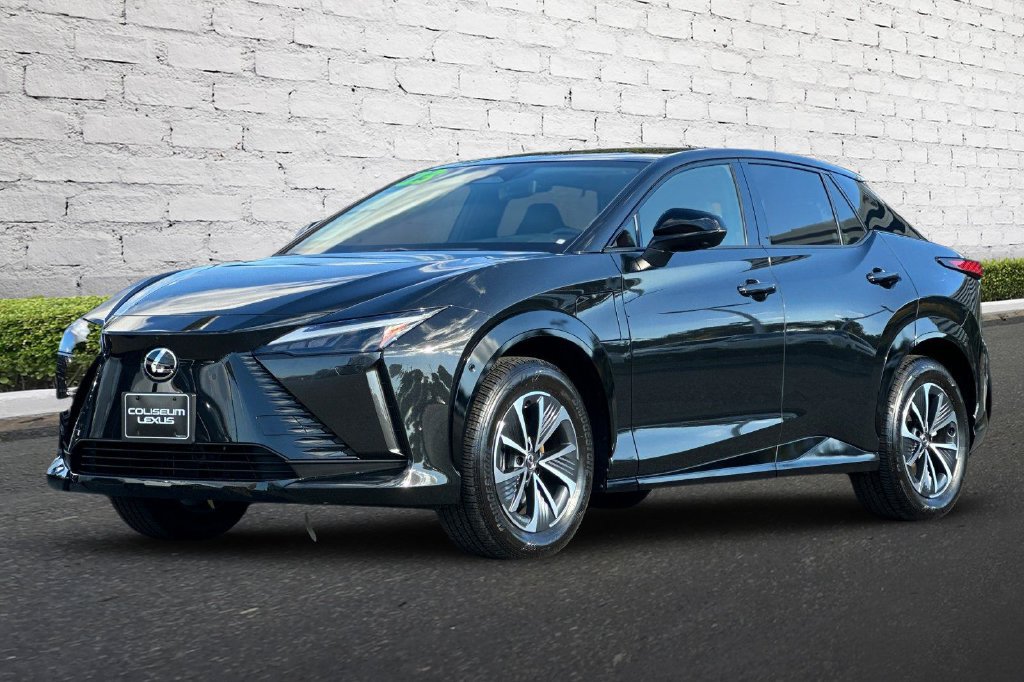 Used 2023 Lexus RZ 450e Premium w/ Technology Package AWD/4WD image 8
