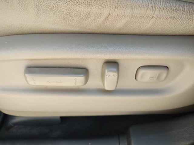 Used 2020 Honda Pilot Touring image 28