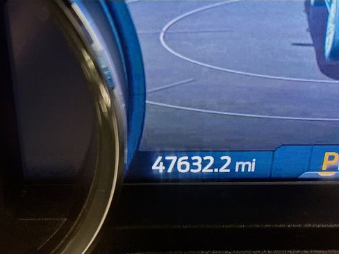 Used 2024 Ford Expedition Max XLT image 19