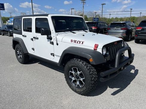 Used 2017 Jeep Wrangler Unlimited Sport AWD/4WD image 10
