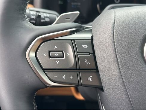 New 2026 Lexus LX 600 4WD w/ Luxury Package image 26