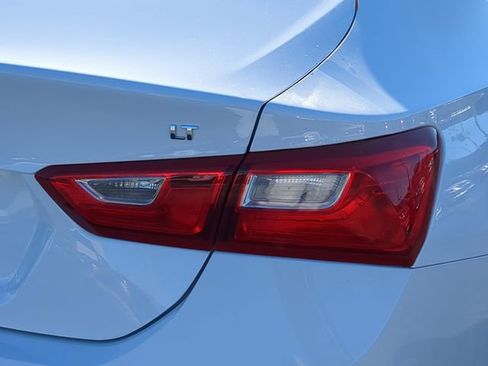 Used 2024 Chevrolet Malibu LT image 11