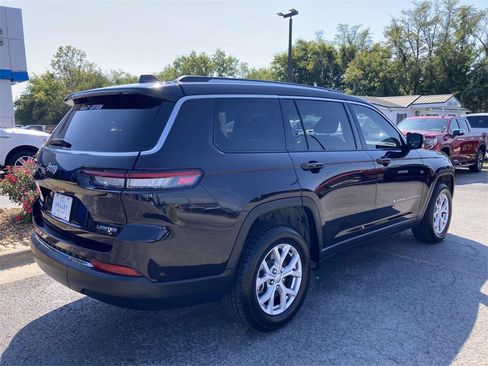 Used 2022 Jeep Grand Cherokee L Limited image 4