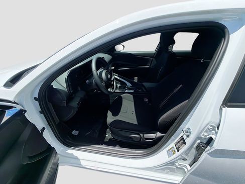 New 2026 Hyundai Elantra Sport FWD image 14