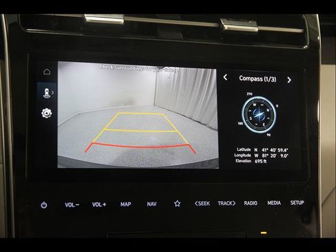 Certified 2024 Hyundai Tucson SEL w/ Convenience Package FWD image 13