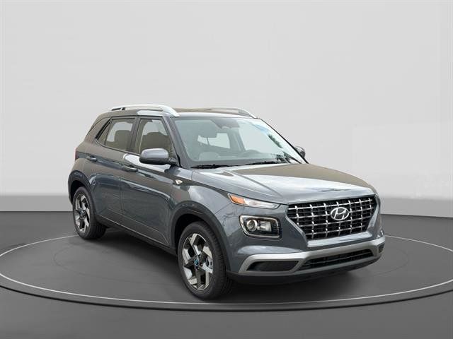 New 2026 Hyundai Venue SEL FWD image 3
