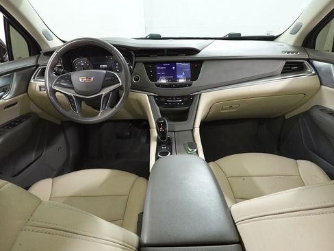 Used 2021 Cadillac XT5 Premium Luxury AWD/4WD image 12