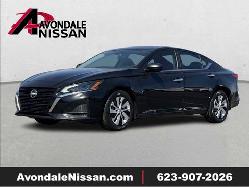 Certified 2024 Nissan Altima 2.5 S image 1