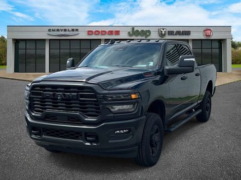 Used 2026 RAM 2500 Tradesman AWD/4WD image 6