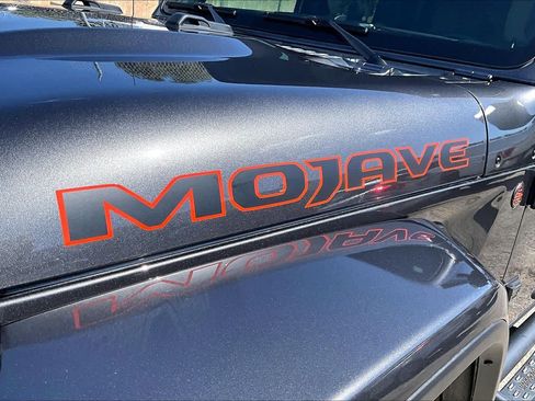 Used 2023 Jeep Gladiator Mojave w/ LED Lighting Group AWD/4WD image 9