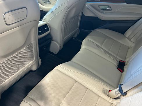 Used 2020 Mercedes-Benz GLE 350 4MATIC image 12