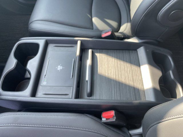 Certified 2026 Honda Odyssey EX-L image 15