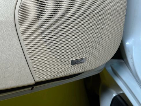 Used 2013 Lexus LX 570 4WD image 46