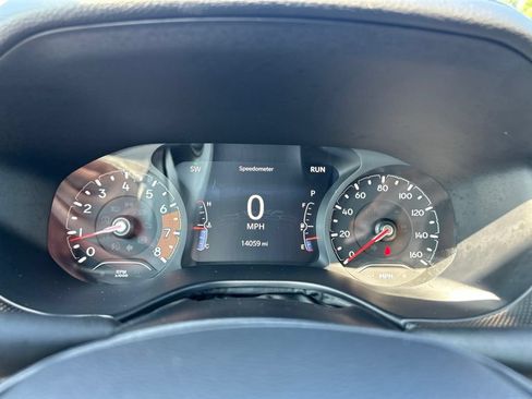 Used 2023 Jeep Compass Latitude AWD/4WD image 14