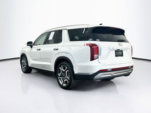 Used 2024 Hyundai Palisade Limited AWD/4WD image 5