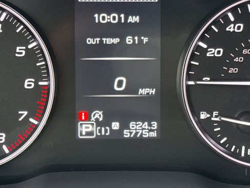 Certified 2025 Subaru Crosstrek 2.5i Limited w/ Crosstrek Mirror Package image 28