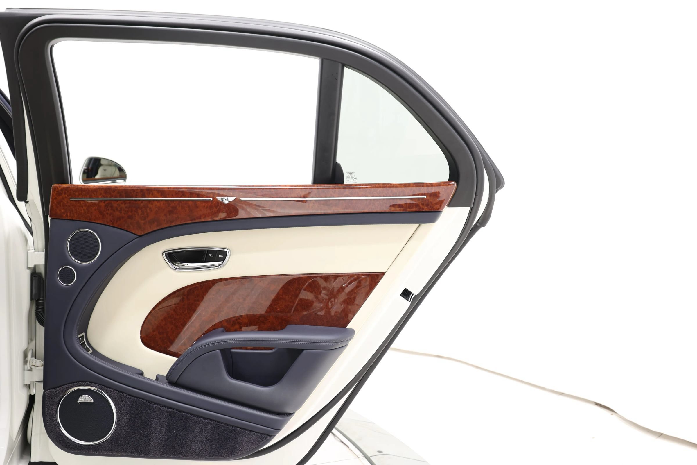 Used 2017 Bentley Mulsanne RWD image 93