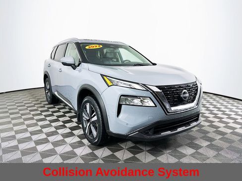 Used 2022 Nissan Rogue SL w/ SL Premium Package image 4