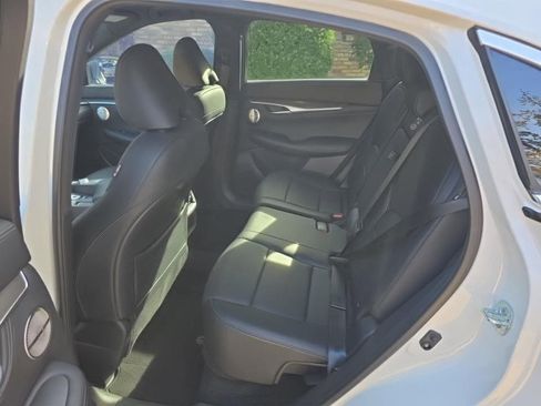 Used 2023 INFINITI QX55 Essential image 12