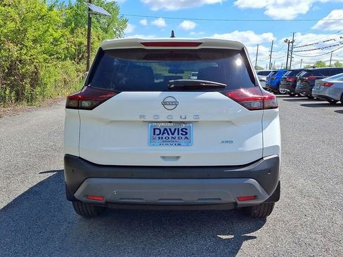 Used 2022 Nissan Rogue S AWD/4WD image 5