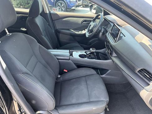 Certified 2023 Nissan Rogue S FWD image 17