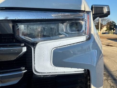 New 2026 Chevrolet Silverado 1500 High Country w/ High Country Premium Package AWD/4WD image 10