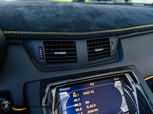 Used 2021 Lamborghini Aventador SVJ image 17