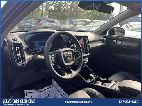 Used 2026 Volvo XC40 B5 Core w/ Protection Package Premier AWD/4WD image 21