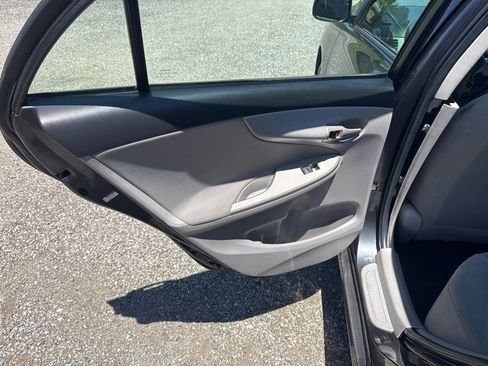Used 2011 Toyota Corolla LE FWD image 22