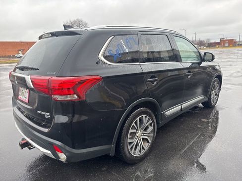 Used 2018 Mitsubishi Outlander GT image 7