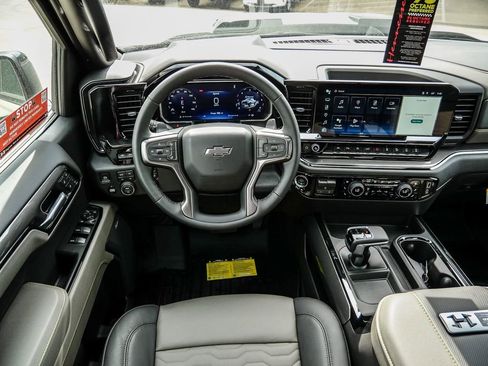 New 2026 Chevrolet Silverado 1500 ZR2 w/ Dark Appearance Package AWD/4WD image 36