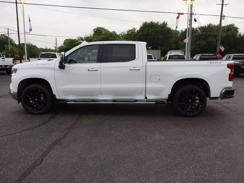 New 2026 Chevrolet Silverado 1500 LTZ w/ LTZ Premium Package AWD/4WD image 25